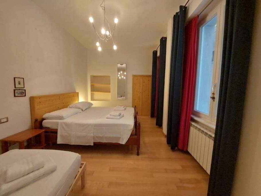 La Terrazza Appartement Triëst Buitenkant foto